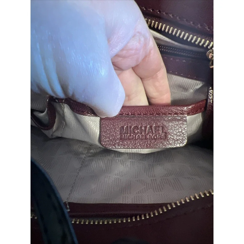 Michael Kors Tote Womens Burgundy Berry Zip Handbag Leather Trim Shoulder Straps